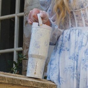 NWT HydroJug Cherish Sport 32oz